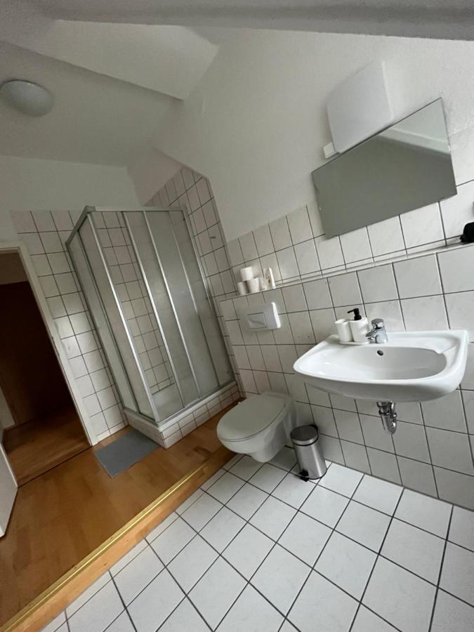 Doppelzimmer, Tv- Bad, Kuehlschrank- Parkplatz-17 Meine Kültér fotó