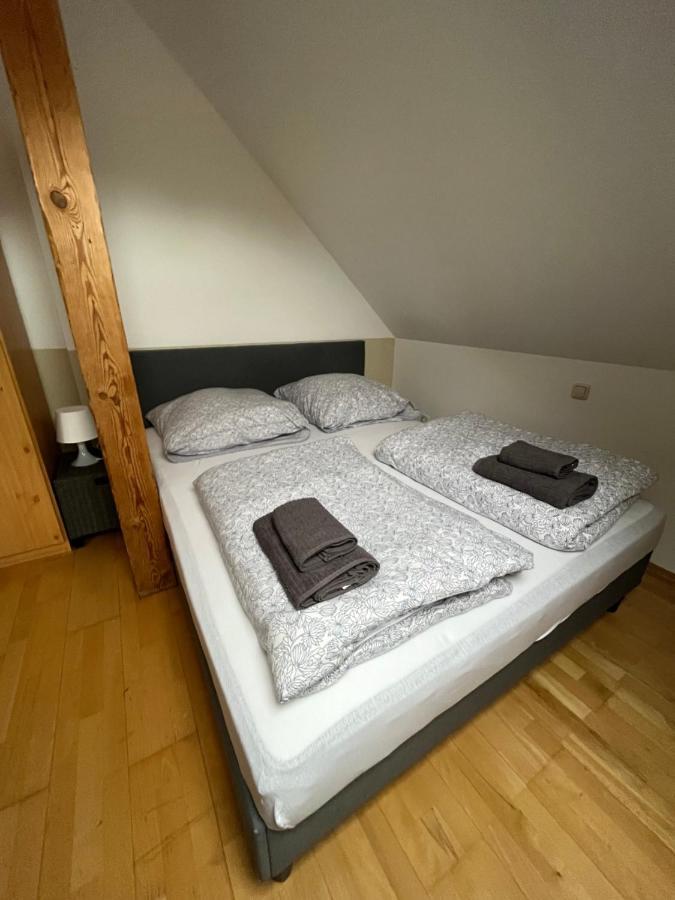 Doppelzimmer, Tv- Bad, Kuehlschrank- Parkplatz-17 Meine Kültér fotó