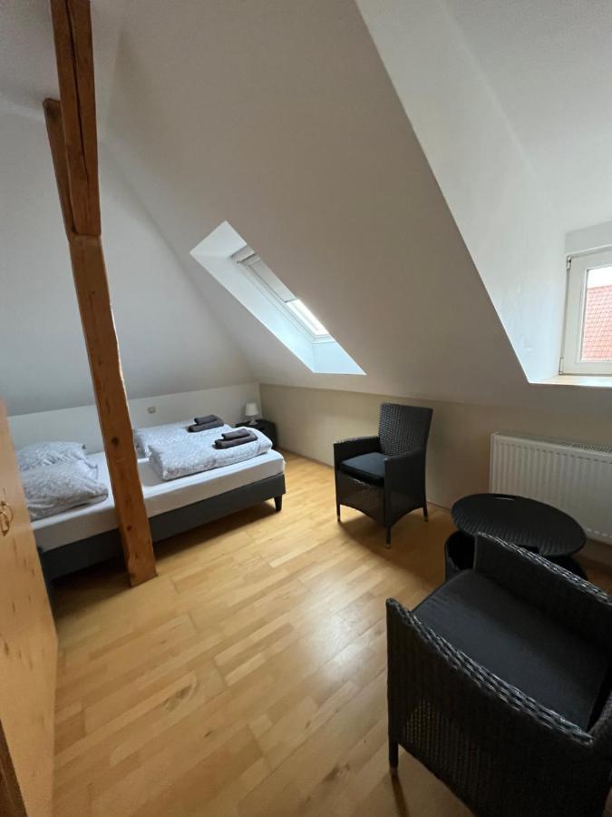 Doppelzimmer, Tv- Bad, Kuehlschrank- Parkplatz-17 Meine Kültér fotó