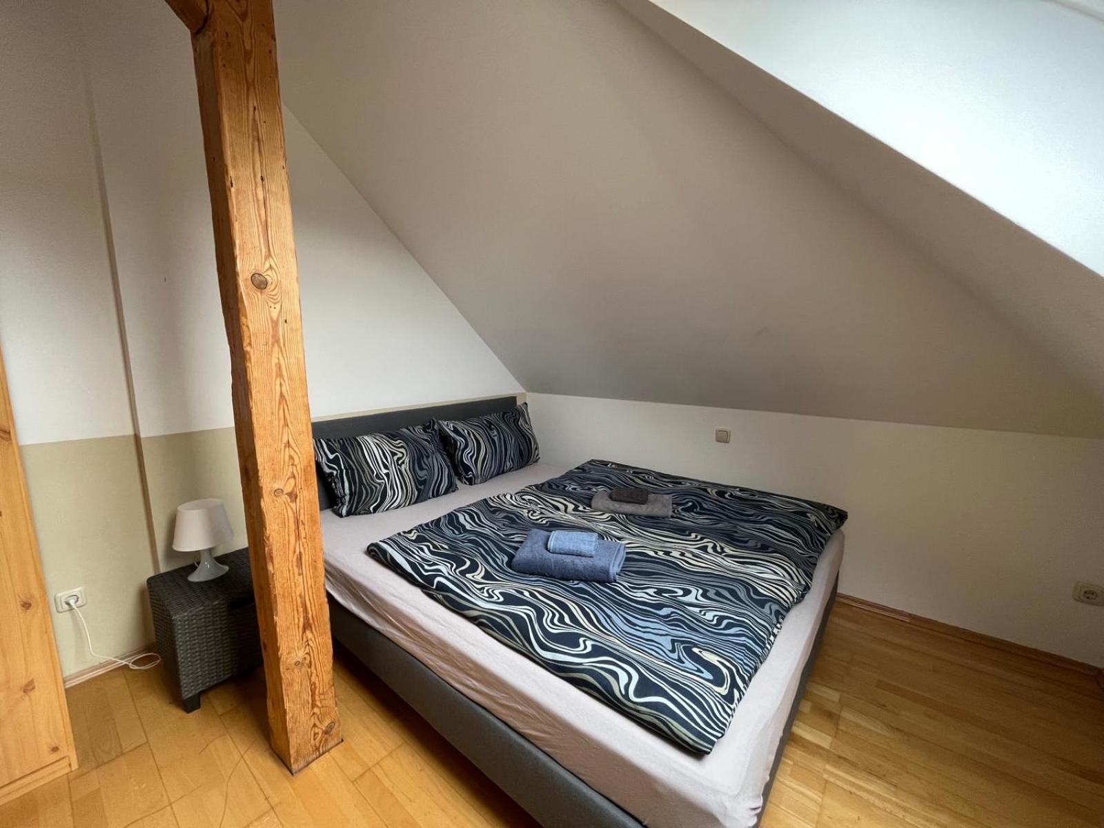 Doppelzimmer, Tv- Bad, Kuehlschrank- Parkplatz-17 Meine Kültér fotó