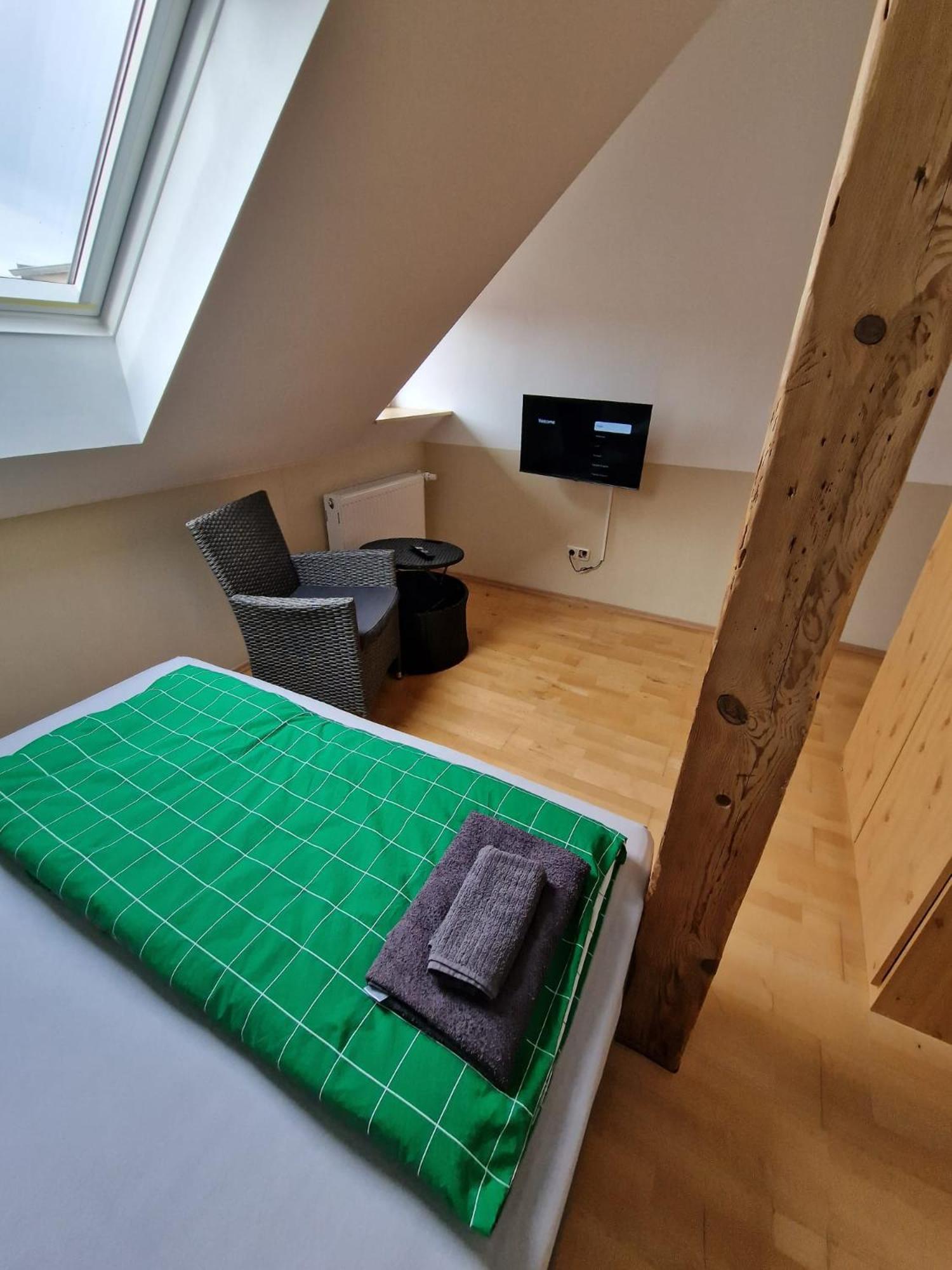 Doppelzimmer, Tv- Bad, Kuehlschrank- Parkplatz-17 Meine Kültér fotó
